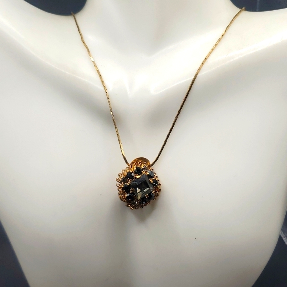 Austrian‎ crystal repurposed vintage earring necklace N2830